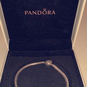 ☀️OFFERS?☀️Pandora Silver Charm Bracelet
